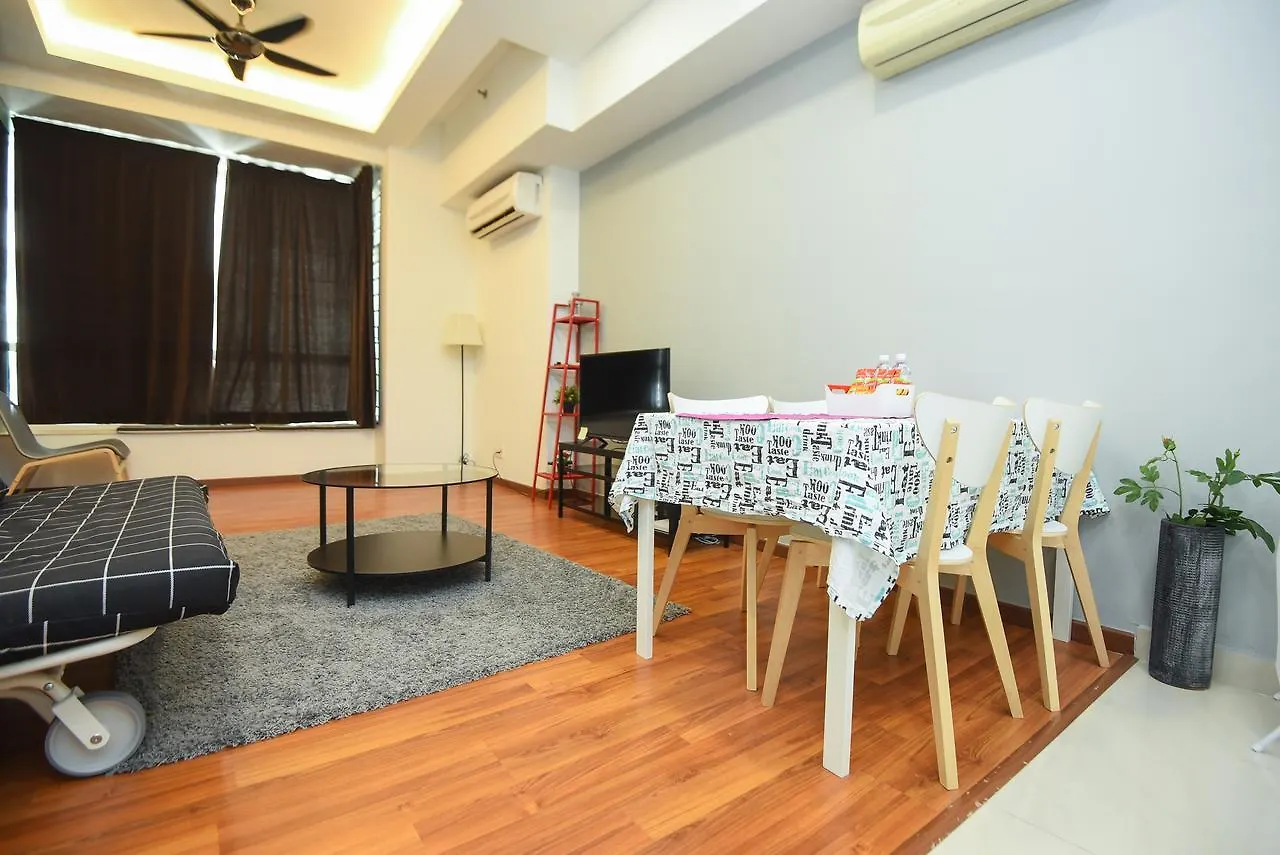 Апарт-отель Livingspace @ Parkview Residence Куала-Лумпур